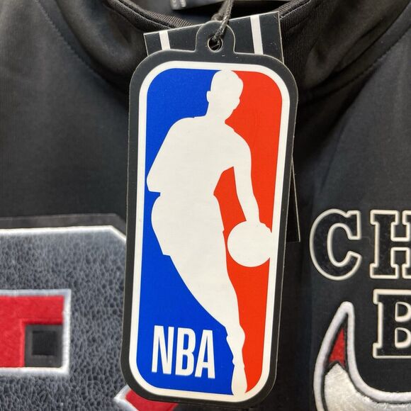 Pro Standard x Chicago Bulls Embroidered Jacket Coat Size Small NBA Champions - Picture 7 of 9